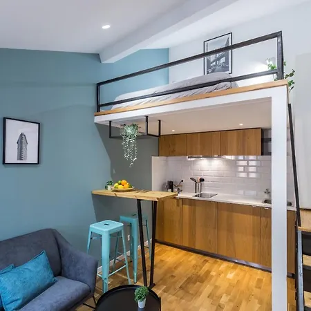 1 Gallo Lot 2 - Mezzanine En Plein Coeur Du Vieux * Nice